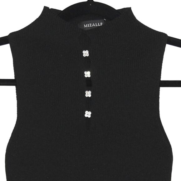 Mizalle Black Knit Sleeveless Top with Jewels and Cutout Large - Picture 2 of 5